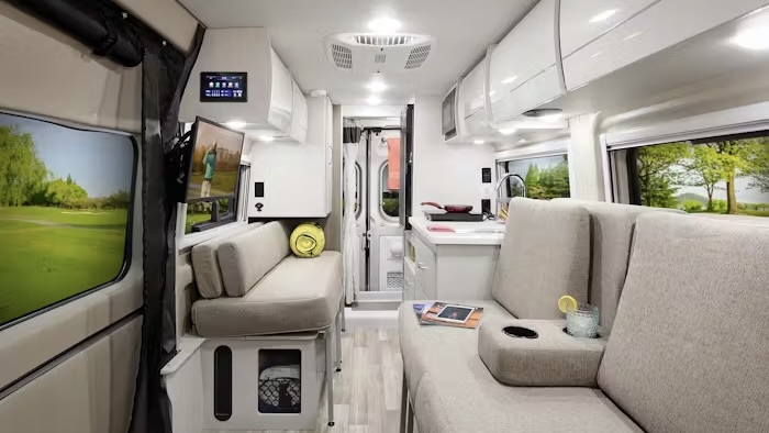 Intérieur du Tellaro 20H de Thor Motor Coach